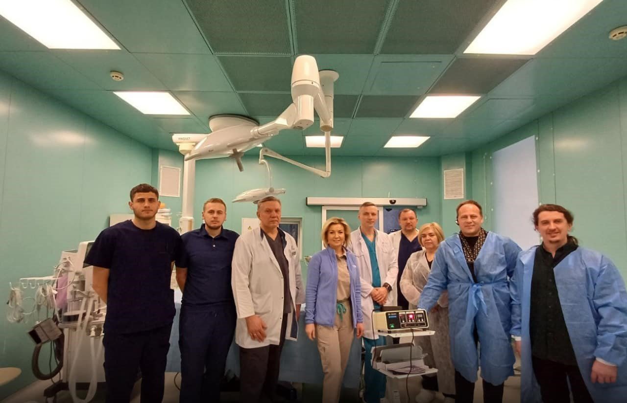 Svarmed and the LNMU Hospital signed an agreement on the transfer of an electrocoagulator and related equipment to be used free of charge